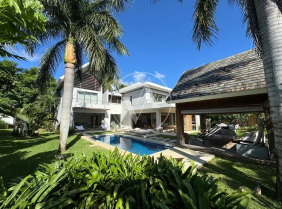 IRS Villa  – 4 bedrooms – Mon Choisy